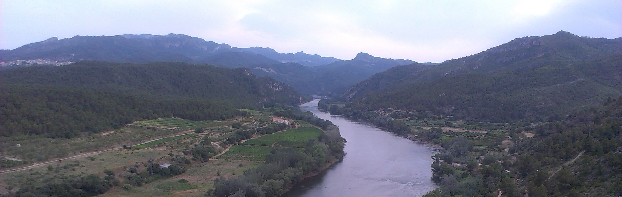 El presidente de la CHE inaugura la Jornada sobre modificaciones en las masas de agua de la cuenca para el próximo plan hidrológico